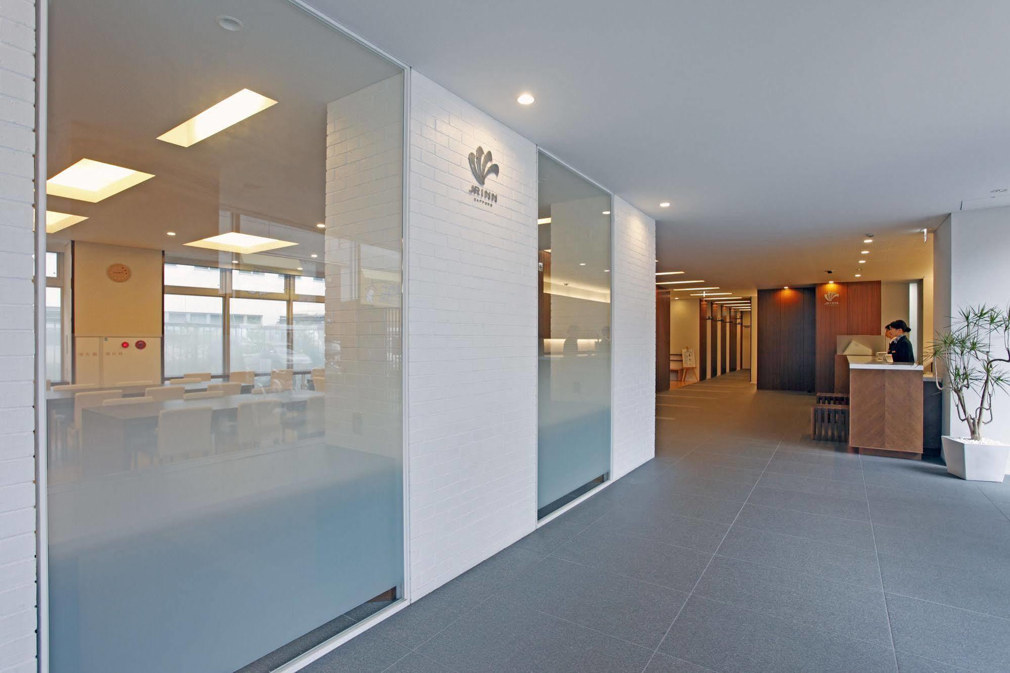 Jr Inn Sapporo Exteriör bild