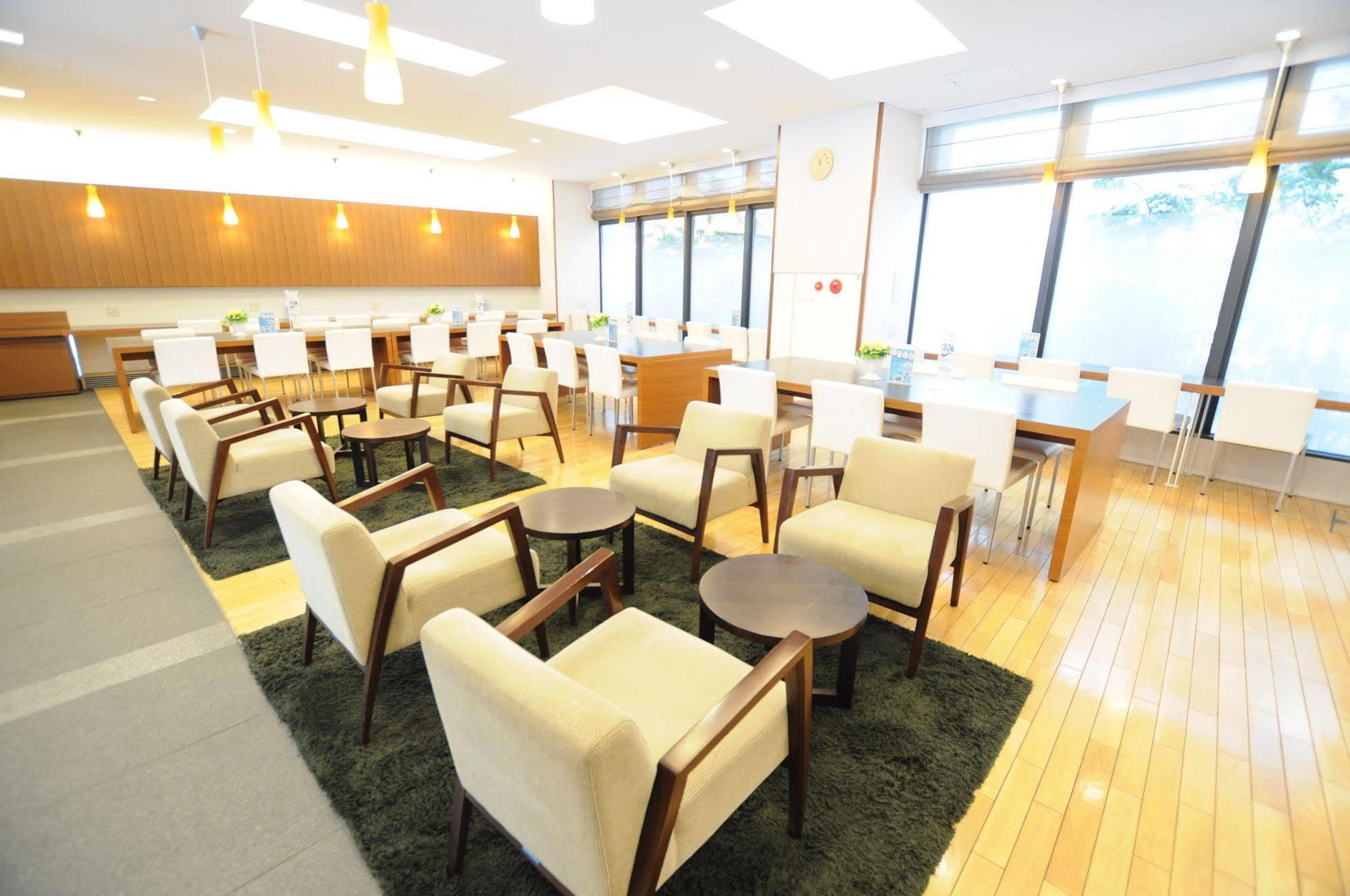 Jr Inn Sapporo Exteriör bild
